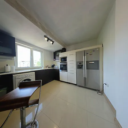 Apartment Easy